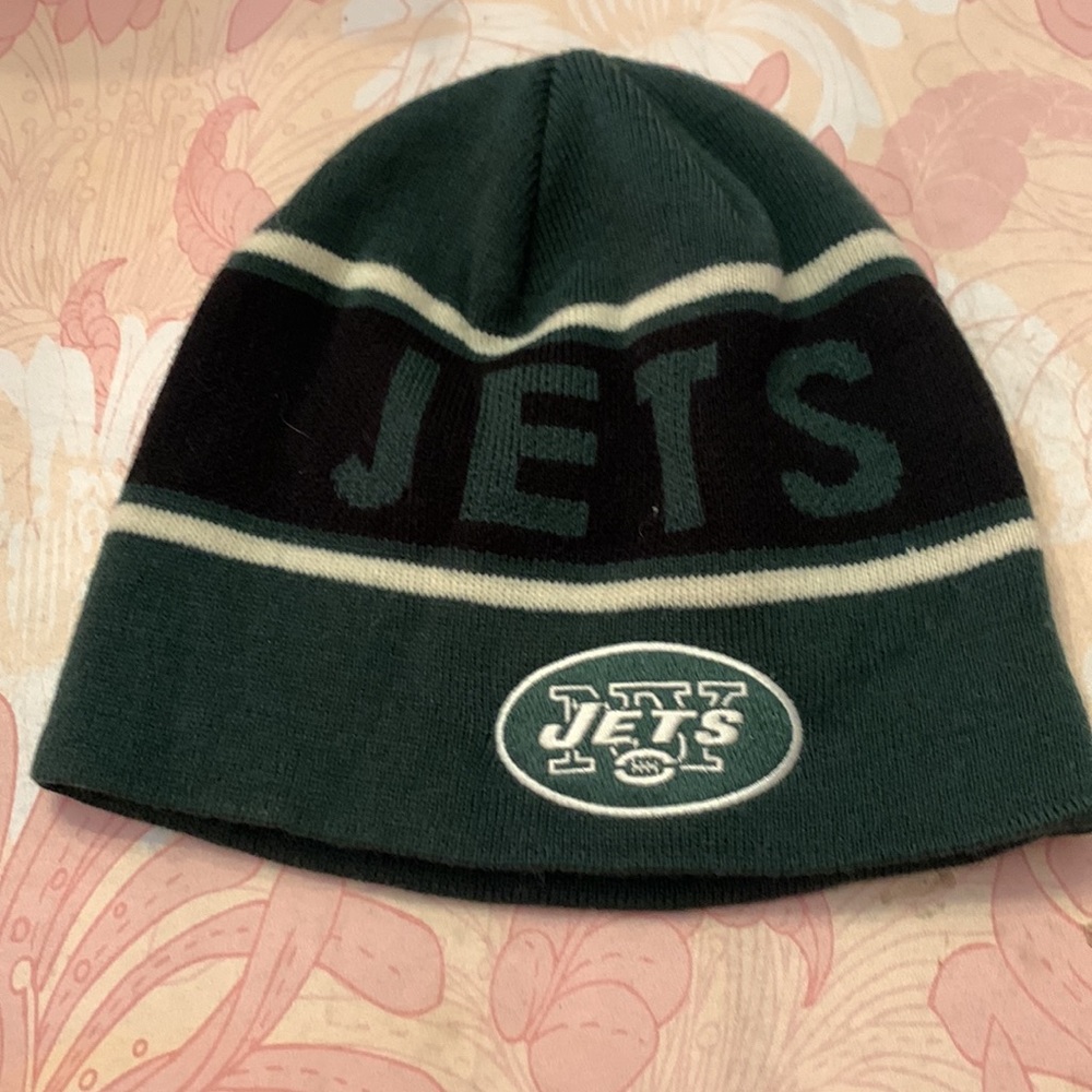 NWT NFL NY Jets knit beanie hat. NFL team headwear.